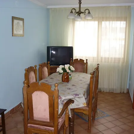 Gasthof Almos Vendeghaz *
