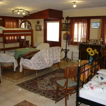 Gasthof Almos Vendeghaz *